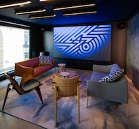 Ultra-Slick Auto Retail Concepts Image 3