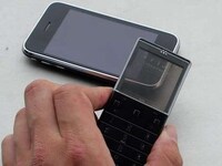 Minimalist Mobile Phones Image 2