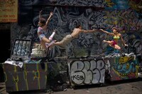 Mid-Street Metro Ballet Image 4