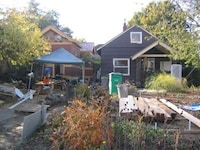Detached Accessory Structures Image 4