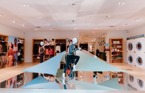 Customer Co-Creation Pop-Ups