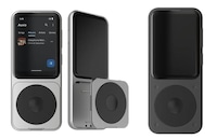 Swappable Keypad Cellphones Image 3