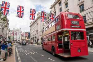 London Bus Collaborations Article Thubnail