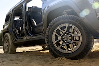 Electric Off-Road SUV Models Image 3