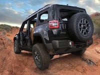 Electric Off-Road SUV Models Image 4
