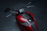 Weight-Slashed Electric Motorcycles Image 4