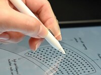 Fingertip Haptic Patches Image 2