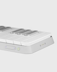 Portable Music Controllers Image 3