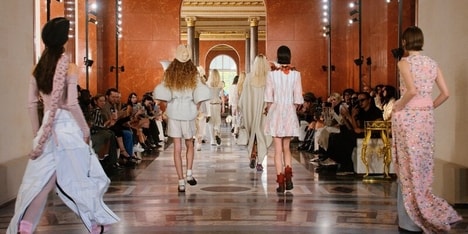 Theatrically Informed Indoor Fashion