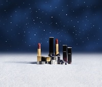High-End Holiday Makeup Capsules Image 4