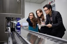 Smart-Dosing Fragrance Robots