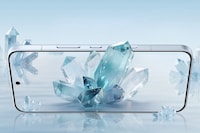 Slender All-Day Battery Smartphones Image 2
