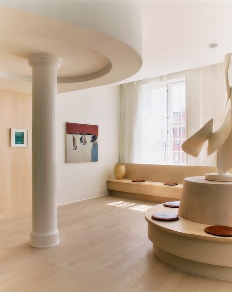 Gallery-Style Clinics