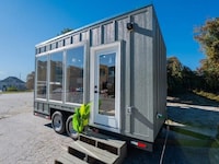 Compact Work Pods Image 3