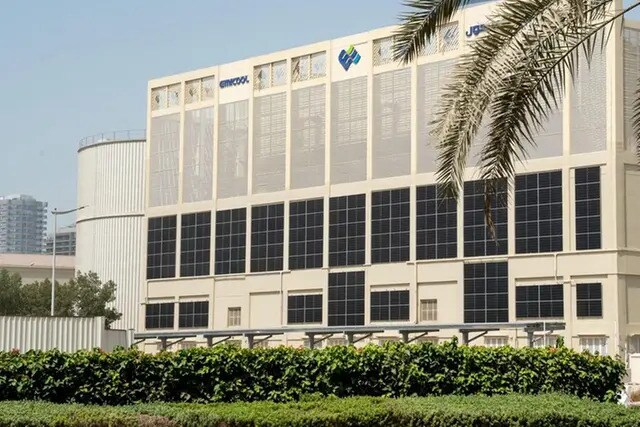 Dubai Decarbonization Initiatives Article Thubnail