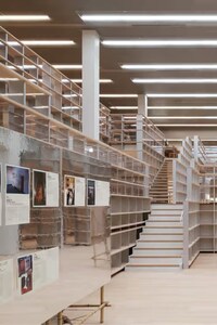 Contemporary Art Libraries Image 4