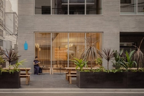 Minimal Coffee Interiors