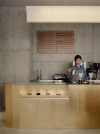Minimal Coffee Interiors Image 2