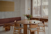 Minimal Coffee Interiors Image 3