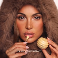 Honey-Infused Lip Masks