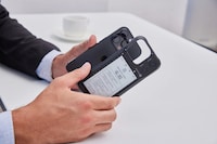 Connected Display Smartphone Cases Image 2