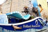 Sizable Cruis Parade Floats