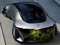 Future Urban Mobility Cars Image 3