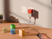 Stackable Blocky Chargers Image 2