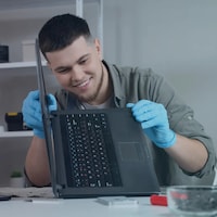 Student-Focused Laptop Repair Programs