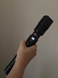 Subzero Sodium-Ion Battery Flashlights Image 3