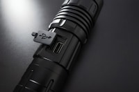 Subzero Sodium-Ion Battery Flashlights Image 4