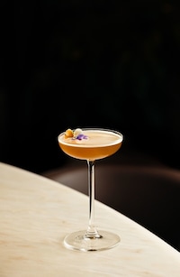 Elevated 20s-Inspired Cocktails Image 2