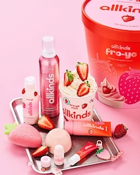 Dessert-Inspired Shower Sets Image 2