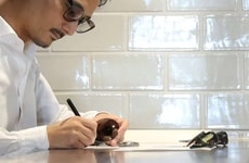 Sketch-Based Striking Sunglasses