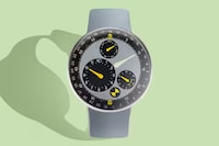 Sculpted Hybrid Watches Image 4