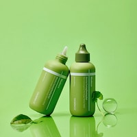 Matcha Exfoliating Gels Image 2