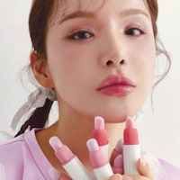Expressive Blending Lip Tints Image 1