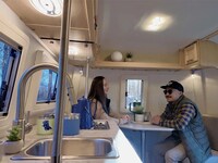 One-Piece Exterior Egg Trailers Image 8
