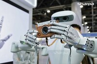 Dexterous Robotics Hands Image 1