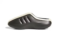 Minimal Sculpted Mules Image 2