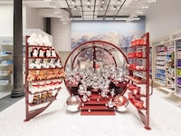 Design-Forward Concept Stores Image 3