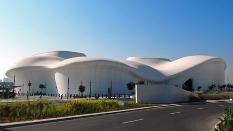 Responsive Light Museums