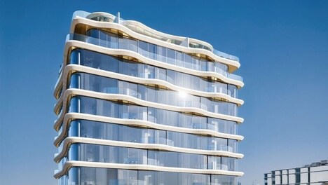 Waterfront Fashion Homes
