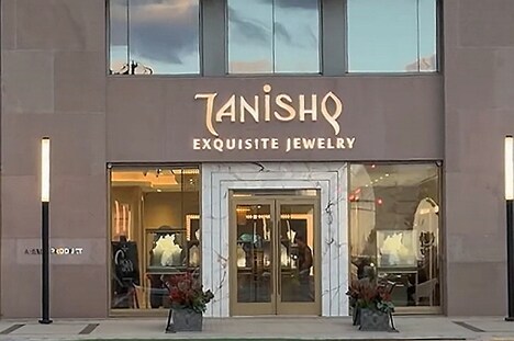 Indian Jewelry Retailer Expansions