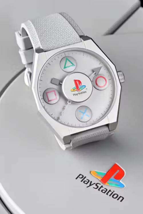 Gaming Anniversary Timepieces : Playstation x ANICORN