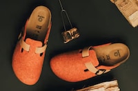 Minimal Felt Clog Range Image 4
