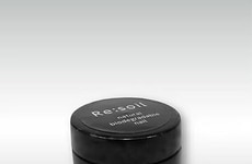 Plant-Based Nail Tip Glues