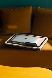 Travel Lap Desks Image 3