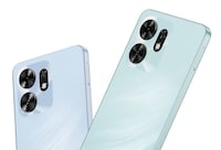 Elegant Entry-Level 5G Smartphones Image 2