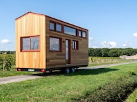 Light Filled Tiny Houses Image 1